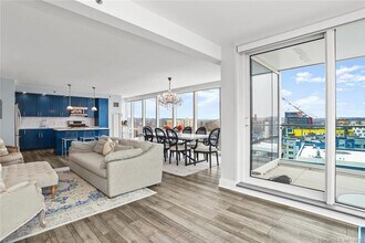 1 Broad St in Stamford, CT - Building Photo - Building Photo