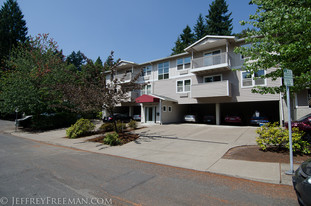 Marquam Trail Apartments