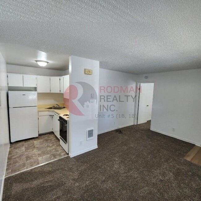 Marjo Apartments in Longview, WA - Building Photo - Building Photo