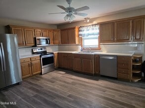 328 Witter Rd in Altamont, NY - Building Photo - Building Photo