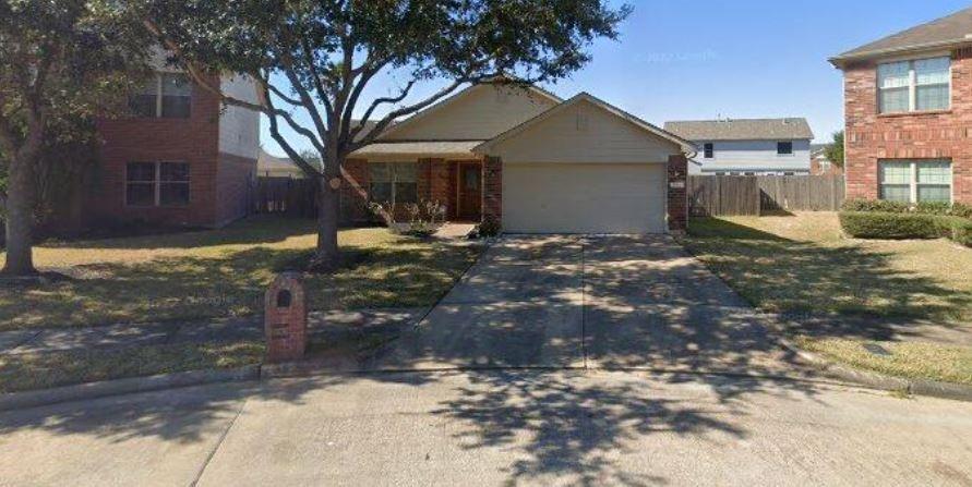 21135 Birchbank Ln in Katy, TX - Building Photo