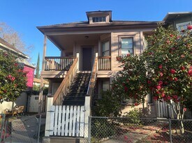 1409 1/2 E St in Sacramento, CA - Building Photo