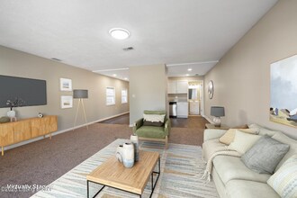 1016 Payne St in Louisville, KY - Foto de edificio - Building Photo