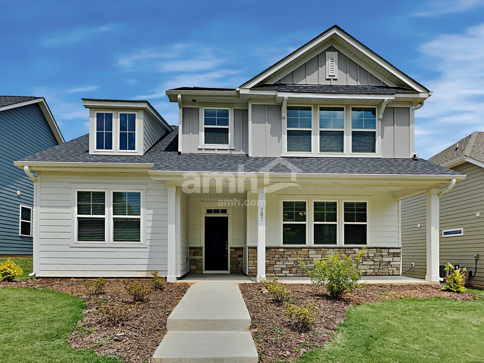 307 Stowe Rd in Belmont, NC - Building Photo