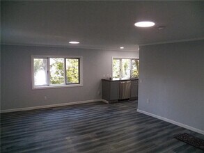 5145 E Lake Rd in Honeoye, NY - Building Photo - Building Photo