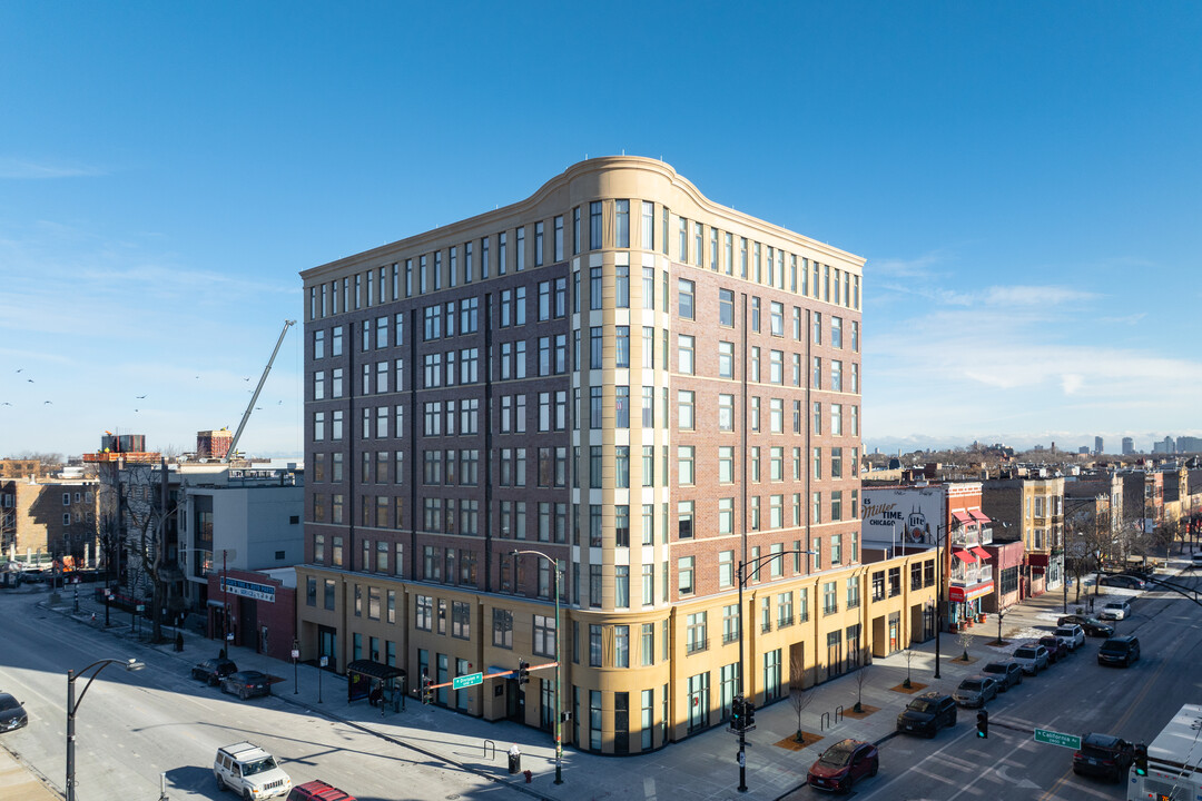 Pedro Albuizu Campos Apartments in Chicago, IL - Building Photo