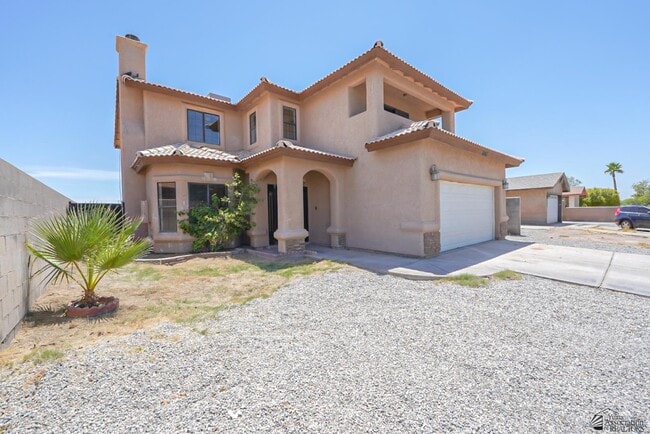 1247 E California St in San Luis, AZ - Building Photo - Building Photo
