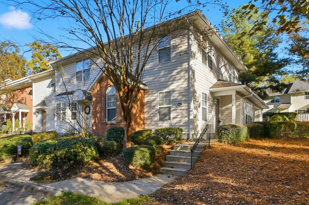 4282 Melrose Club Dr in Matthews, NC - Building Photo