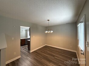 3006 Longspur Dr in Matthews, NC - Building Photo - Building Photo