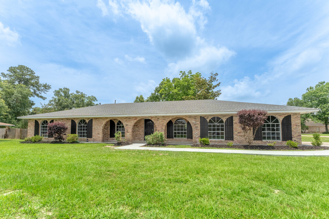 125 Vaccaro St in Independence, LA - Foto de edificio