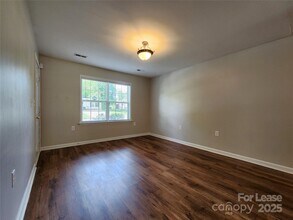 1247 Forest Park Dr in Kannapolis, NC - Building Photo - Building Photo