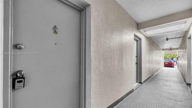 1825 W 56th St in Hialeah, FL - Building Photo - Building Photo