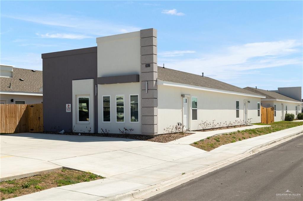 3012 W Driftwood St in Edinburg, TX - Building Photo