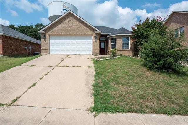 property at 912 Hidden Oaks Dr