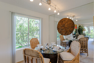 The Aspens South Coast in Santa Ana, CA - Building Photo - Interior Photo