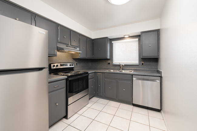 Briarwood Apartments