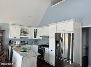 250 Butler Blvd in Berkeley Township, NJ - Building Photo - Building Photo