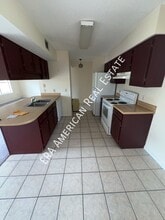 87 Binnacle Ln in Shalimar, FL - Building Photo - Building Photo