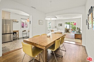 352 Hargrave St in Inglewood, CA - Building Photo - Building Photo