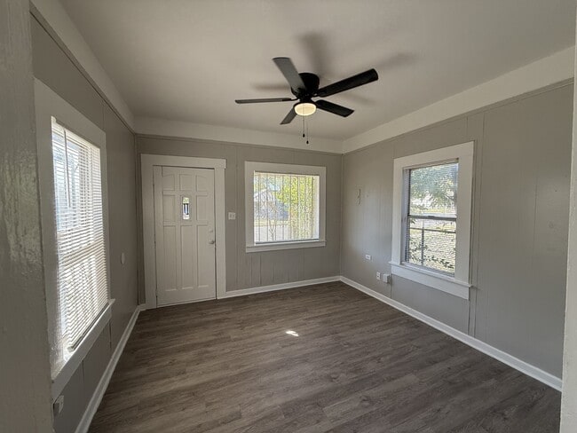 property at 1817 San Luis St