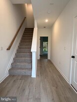 67 Basswood St in Berlin, NJ - Building Photo