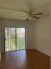 5981 Washington St in Hollywood, FL - Building Photo - Building Photo