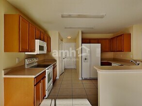 15419 Shoal Haven Pl in Ruskin, FL - Building Photo - Building Photo