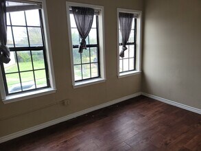 Harlandale Building in San Antonio, TX - Building Photo - Building Photo