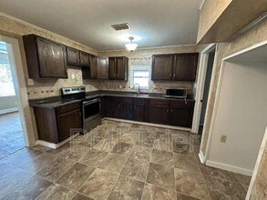 427 Turkey Creek Dr in Kilgore, TX - Building Photo - Building Photo