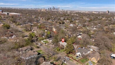 928 S Windomere Ave in Dallas, TX - Building Photo - Building Photo