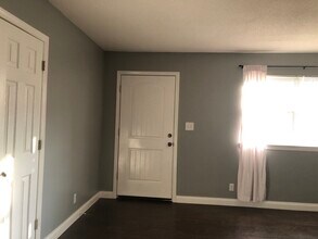 3331 Gundy Dr in Chattanooga, TN - Foto de edificio - Building Photo