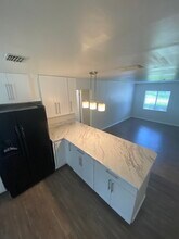 5210 Sunrise Blvd in Orlando, FL - Building Photo - Building Photo