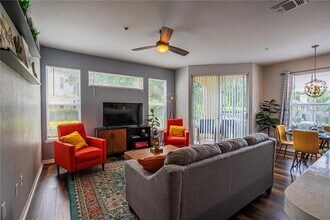 8913 Legacy Ct in Kissimmee, FL - Building Photo - Building Photo