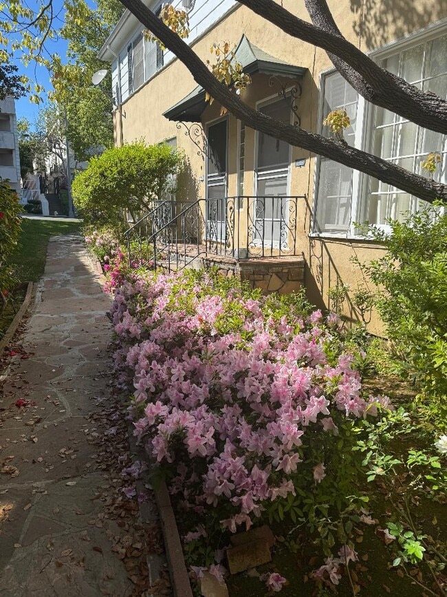 1532 S Beverly Dr, Unit 1532