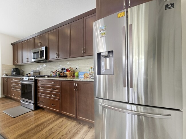 property at 1097-1140 140 Ave NW