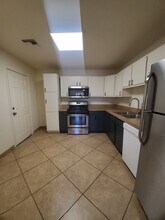 2828 E Janice Wy in Phoenix, AZ - Building Photo - Building Photo