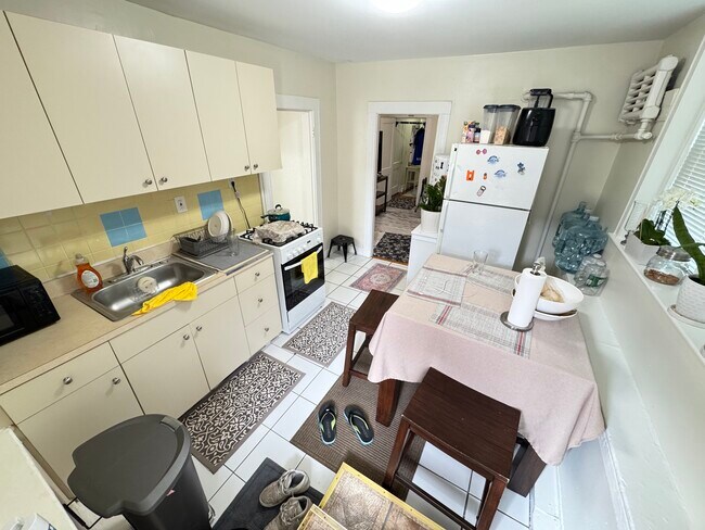 17 Price Rd, Unit 13