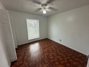 2504 Lake Rd in Killeen, TX - Building Photo - Building Photo