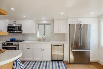 500 Manhattan Ave in Hermosa Beach, CA - Building Photo - Building Photo