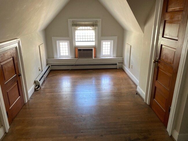 property at 312 S Upper St