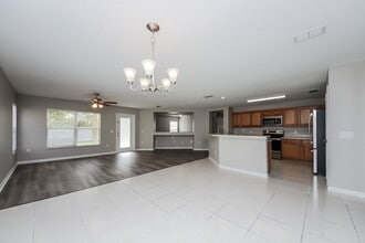 4550 Ross Lanier Ln in Kissimmee, FL - Building Photo - Building Photo
