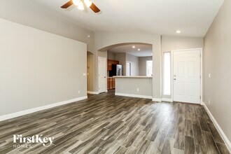 256 W Oxford Ln in Gilbert, AZ - Building Photo - Building Photo