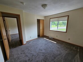Chambers Apartments in Owatonna, MN - Foto de edificio - Building Photo