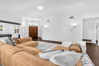 45680 Vista Dorado Dr in Indian Wells, CA - Building Photo - Building Photo