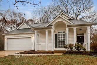 8311 Springhead Ln in Charlotte, NC - Foto de edificio - Building Photo