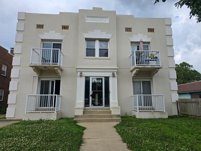 property at 1308 N Main St