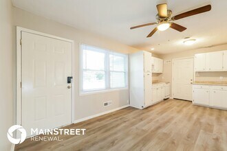 7810 E 112th St in Kansas City, MO - Foto de edificio - Building Photo