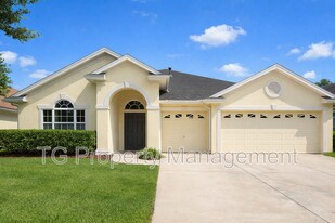 5868 Brush Hollow Rd in Jacksonville, FL - Building Photo