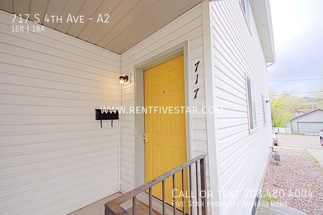 717 S 4th Ave in Pocatello, ID - Building Photo - Building Photo