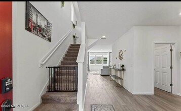 8101 Guild Wy in Jacksonville, FL - Building Photo - Building Photo